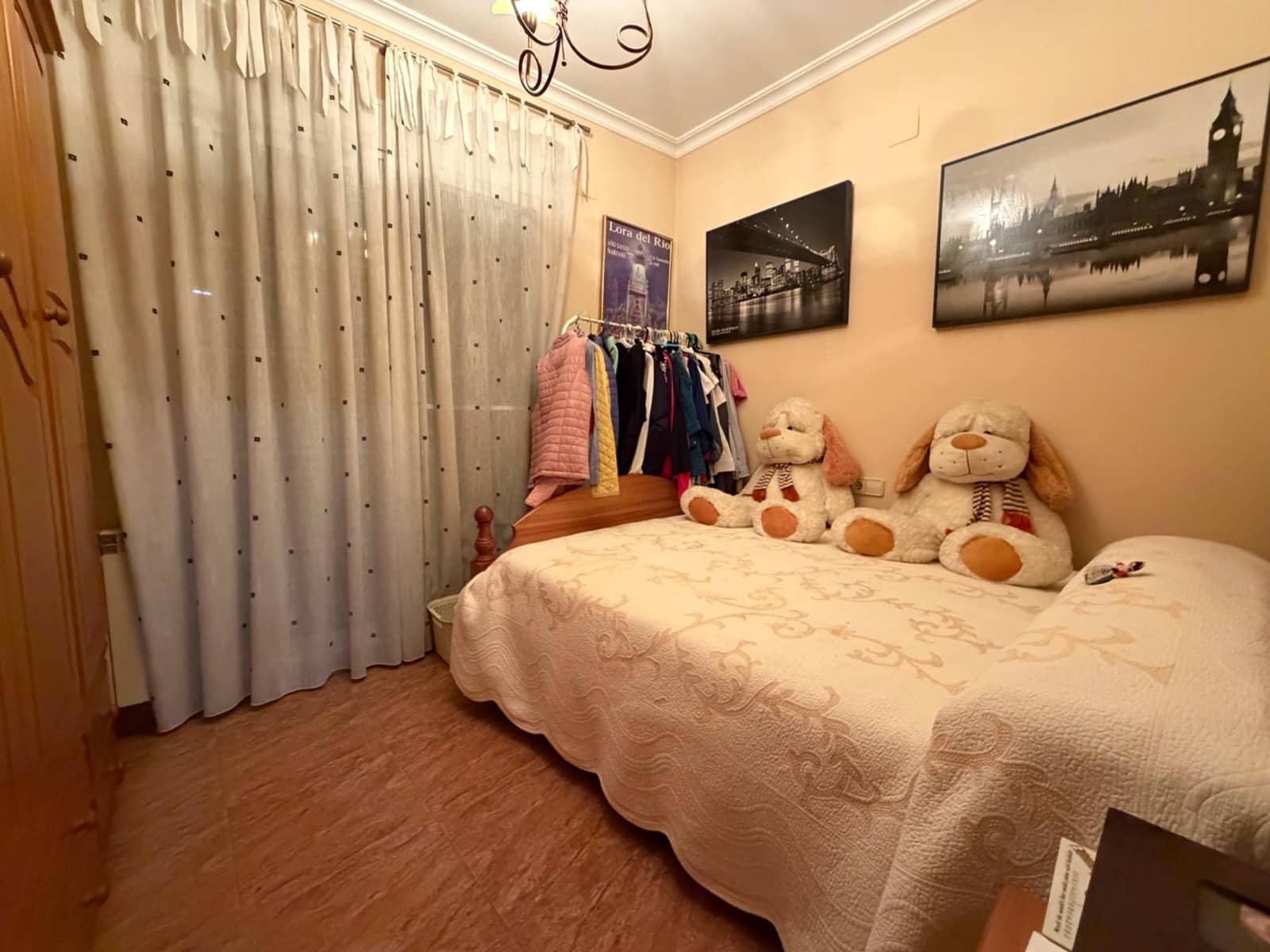 5 quarto Casa em Banda para venda em Vilamarxant / Villamarchante com garagem - 265 000 € (Ref: 9586489)