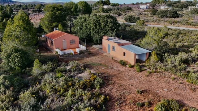 2 sovrum Villa till salu i Alcublas med garage - 49 500 € (Ref: 9611518)