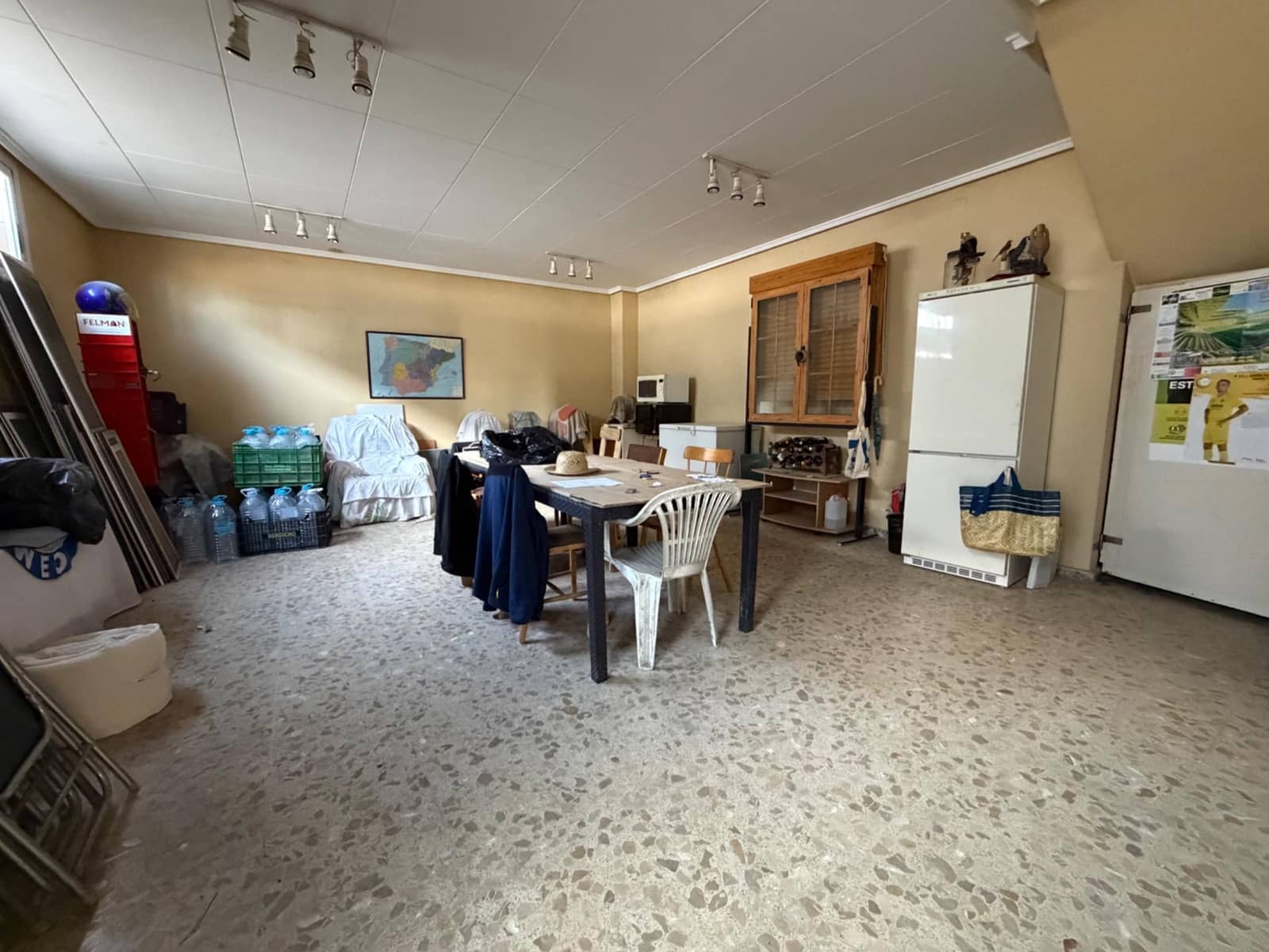 Virksomhed til salg i Lliria - € 480.000 (Ref: 9611519)