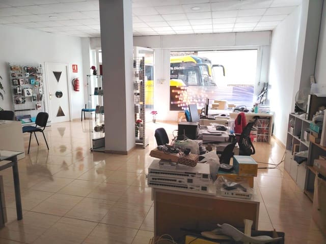 1 sovrum Kommersiell till salu i Llíria - 90 000 € (Ref: 9615446)