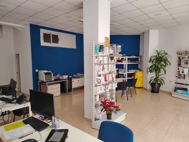 1 sovrum Kommersiell till salu i Llíria - 90 000 € (Ref: 9615446)