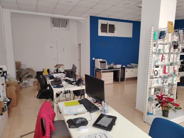 1 sovrum Kommersiell till salu i Llíria - 90 000 € (Ref: 9615446)