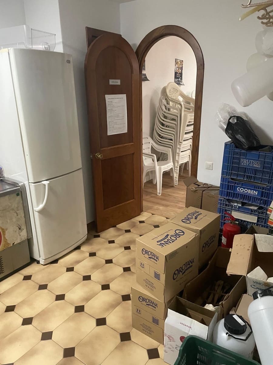 Kommersiell till salu i Benaguasil - 104 900 € (Ref: 9615447)