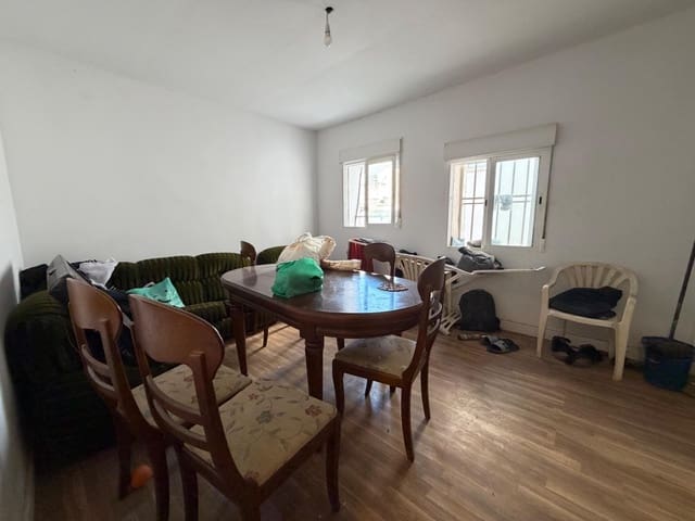 3 slaapkamer Huis te koop in Llíria - € 120.000 (Ref: 9619216)