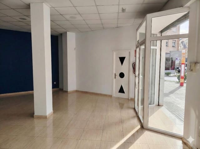 1 slaapkamer Commercieel te koop in Llíria - € 90.000 (Ref: 9629952)