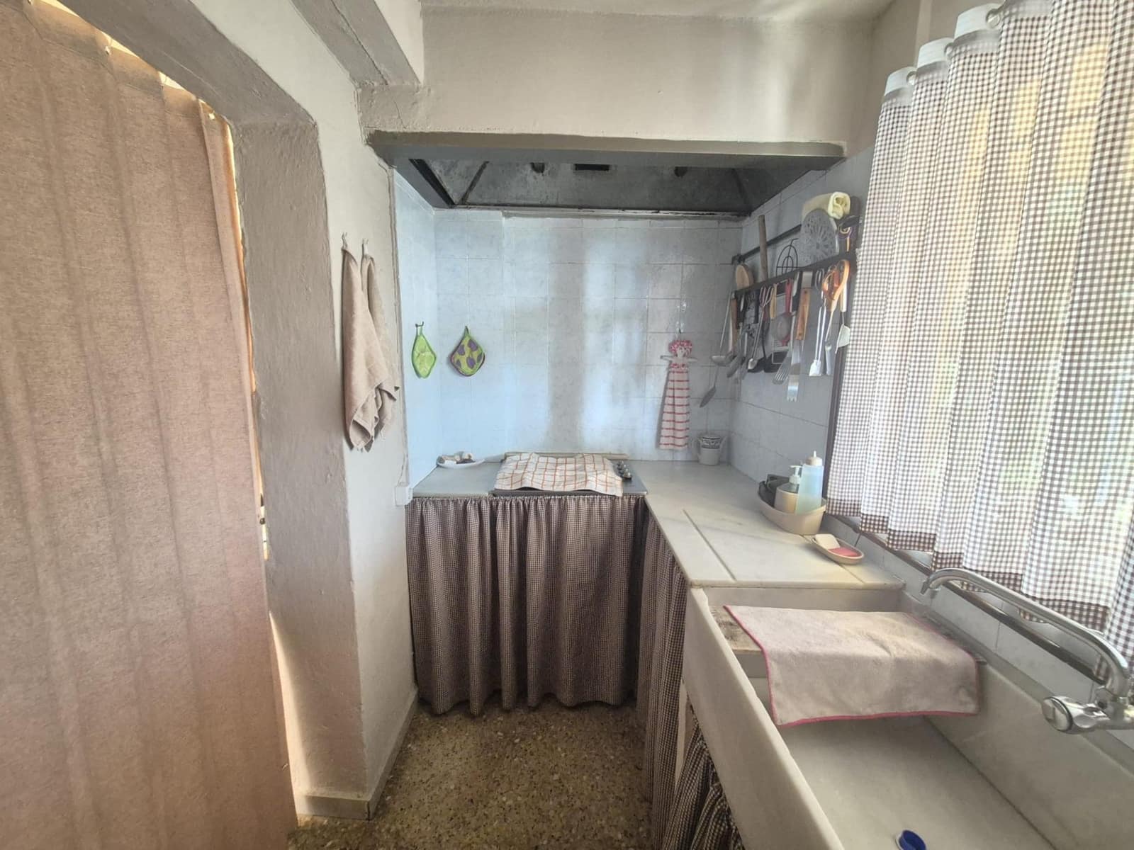 3 soveværelse Villa til salg i Lliria med garage - € 160.000 (Ref: 9634233)