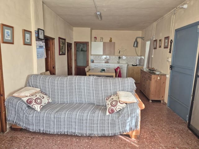 3 soveværelse Villa til salg i Llíria med garage - € 160.000 (Ref: 9634233)