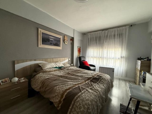 3 slaapkamer Flat te koop in Llíria - € 175.000 (Ref: 9645004)