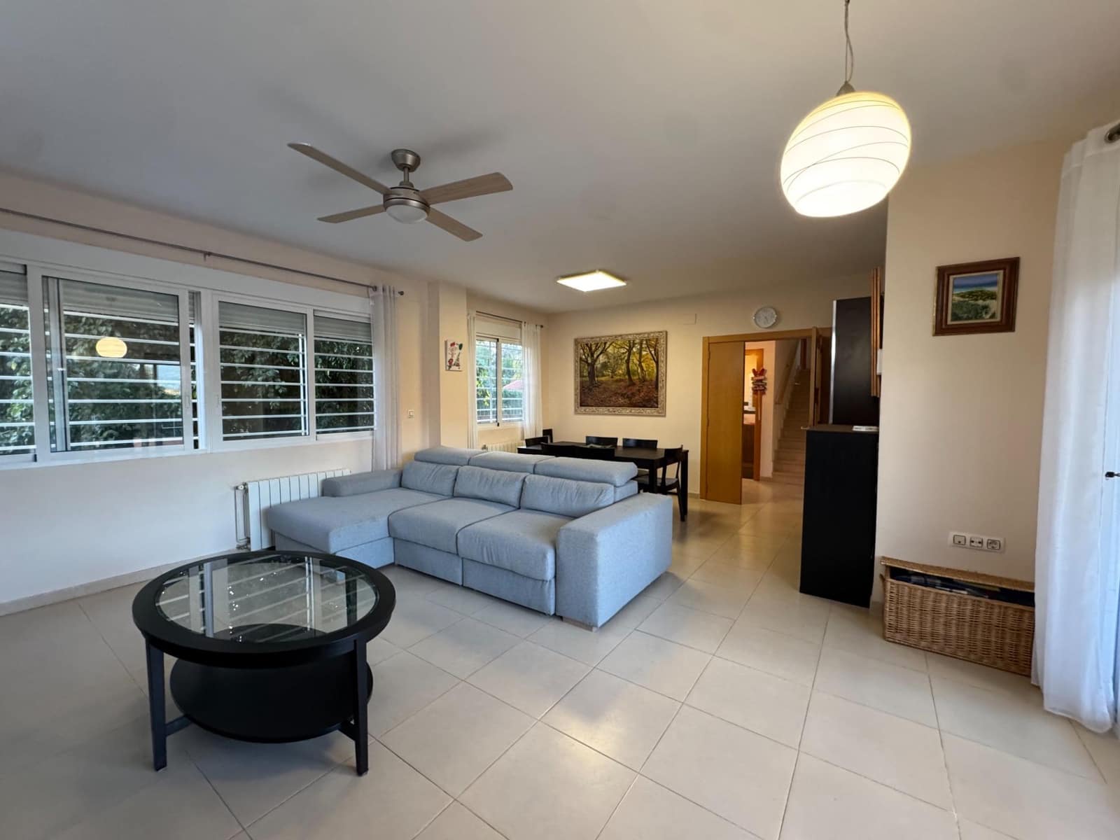 4 slaapkamer Villa te koop in Lliria met zwembad garage - € 469.990 (Ref: 9645005)