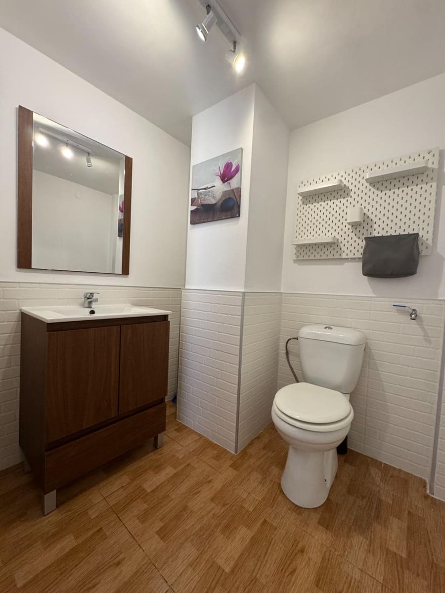 3 soveværelse Semi-Rækkehus til salg i Vilamarxant / Villamarchante med swimmingpool garage - € 298.000 (Ref: 9659421)