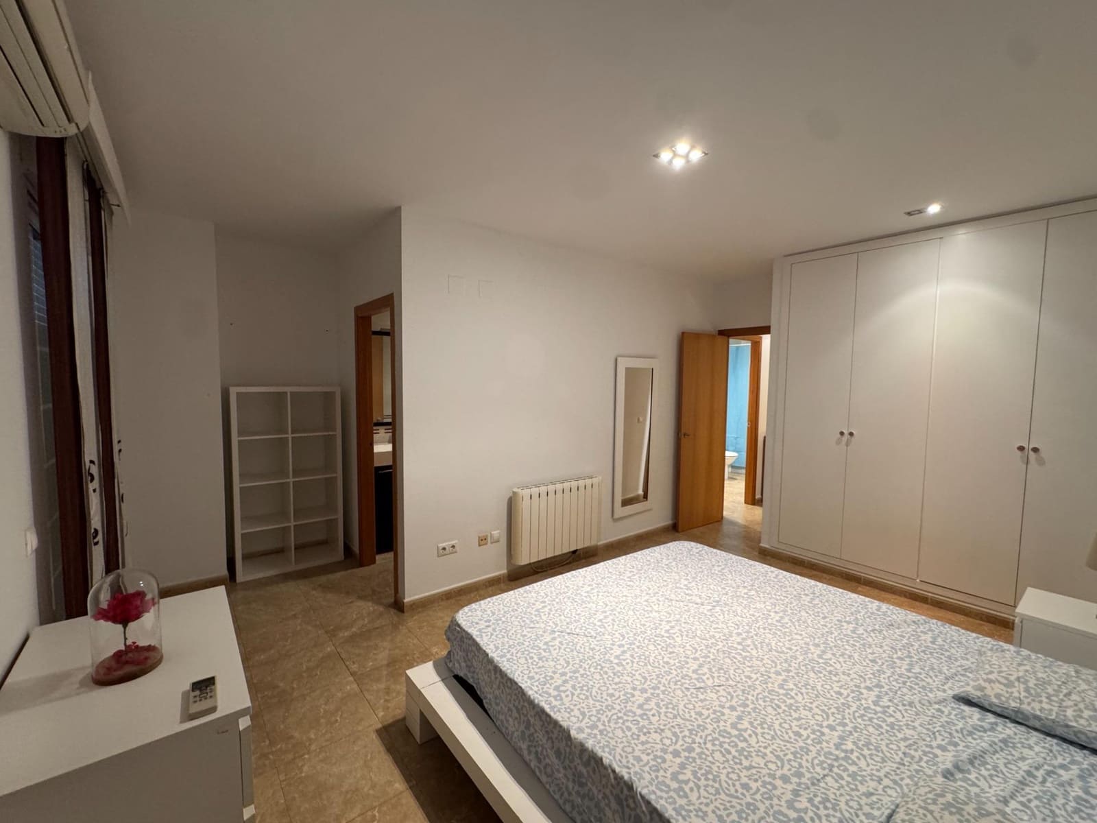 3 soveværelse Semi-Rækkehus til salg i Vilamarxant / Villamarchante med swimmingpool garage - € 298.000 (Ref: 9659421)