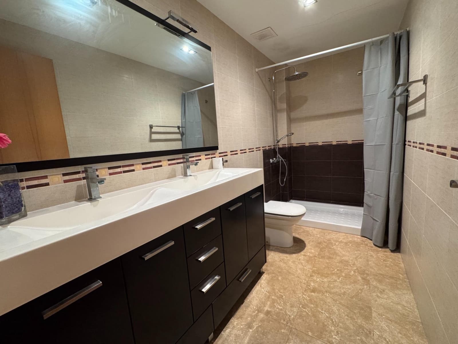 3 soveværelse Semi-Rækkehus til salg i Vilamarxant / Villamarchante med swimmingpool garage - € 298.000 (Ref: 9659421)