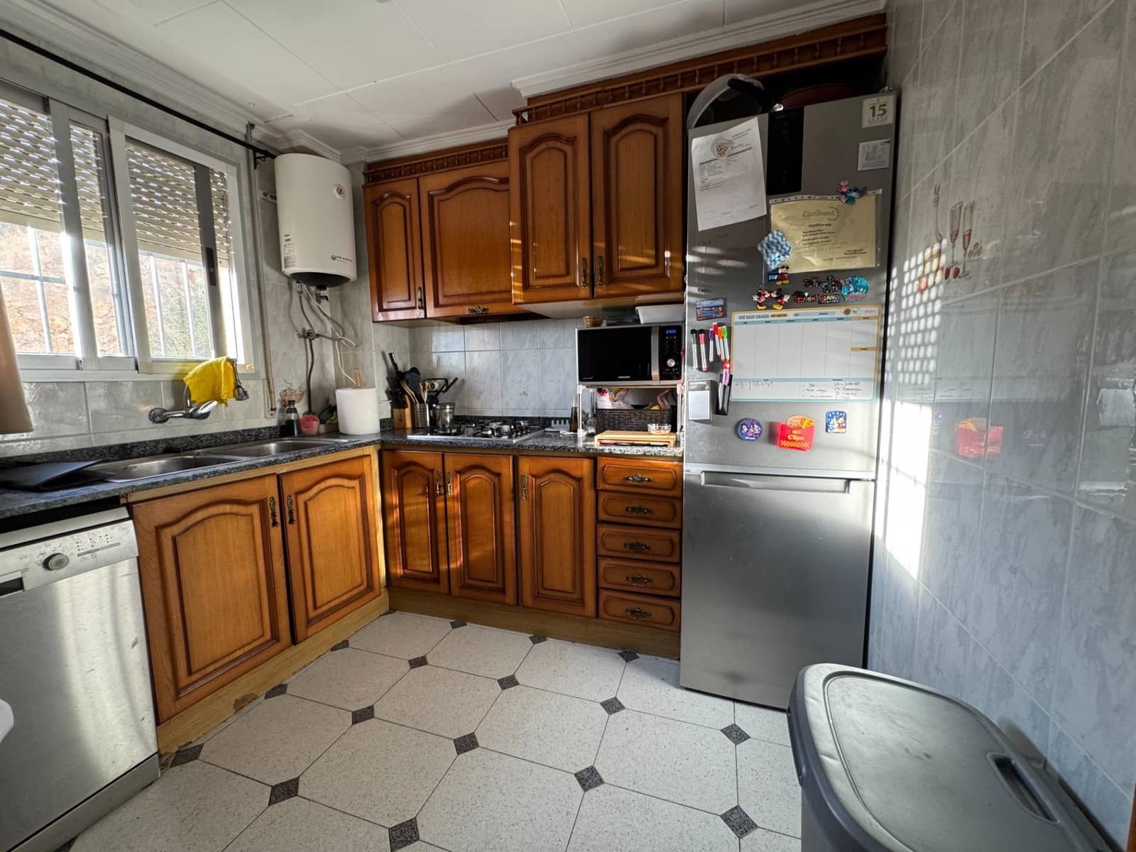 3 chambre Villa/Maison à vendre à Lliria avec piscine garage - 189 900 € (Ref: 9659422)