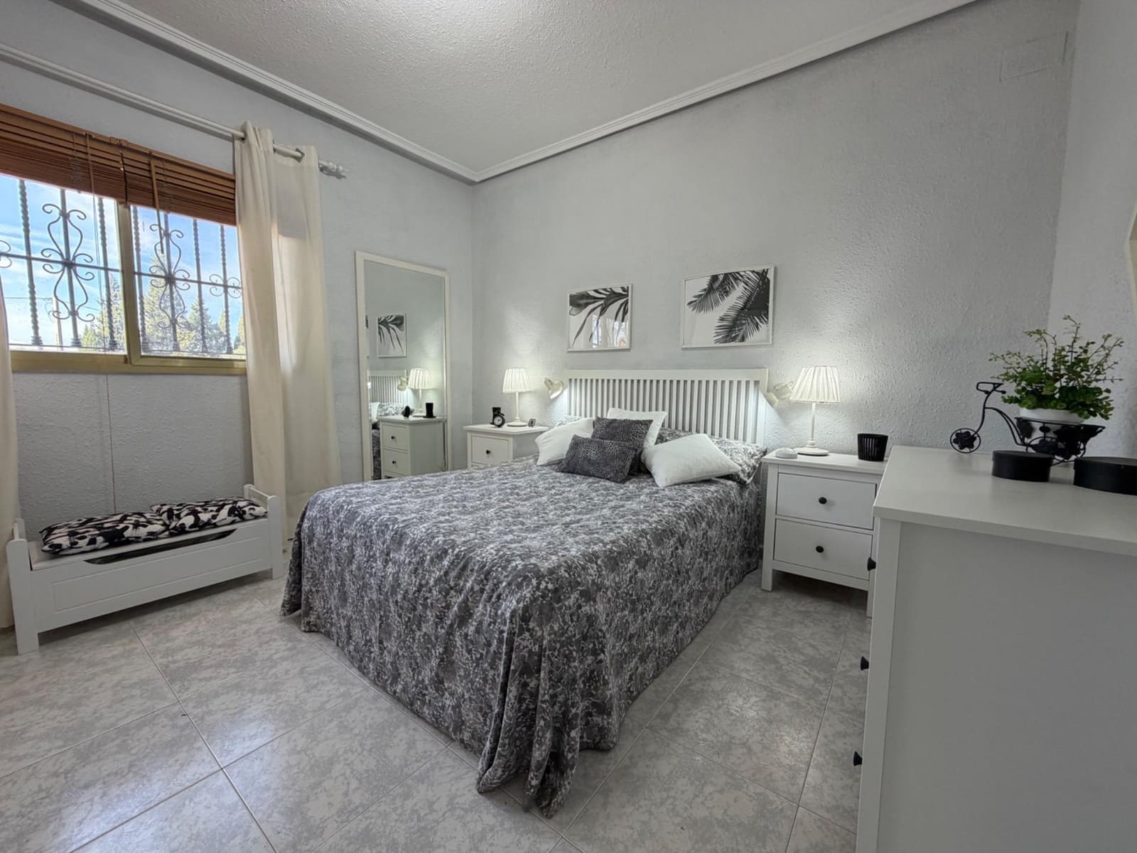 5 bedroom Villa for sale in Lliria with pool - € 285,000 (Ref: 9677461)