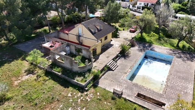 5 bedroom Villa for sale in Llíria - € 285,000 (Ref: 9677461)