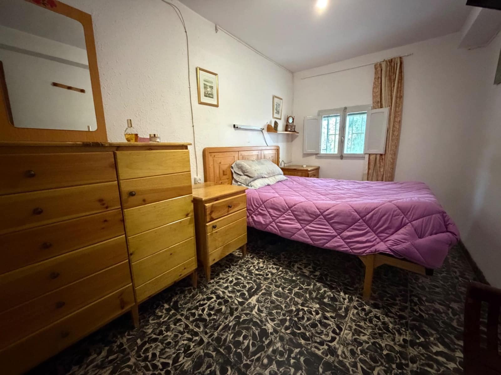 4 soveværelse Villa til salg i Casinos med swimmingpool garage - € 155.000 (Ref: 9686397)