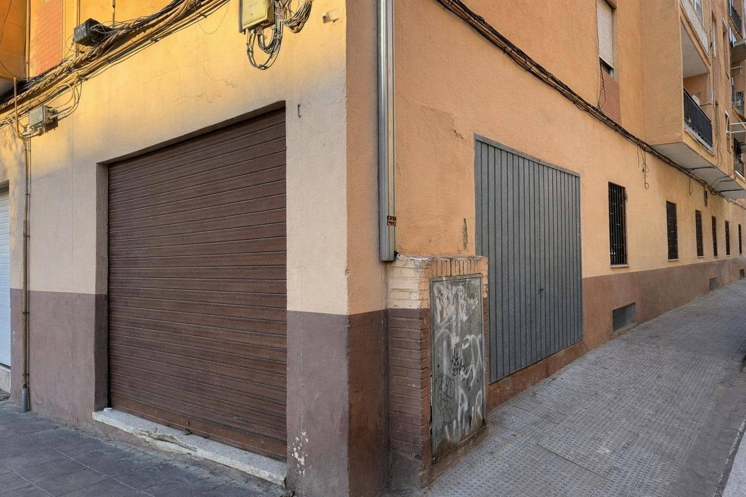 Komercyjne na sprzedaż w Paterna - 24 000 € (Ref: 9686399)