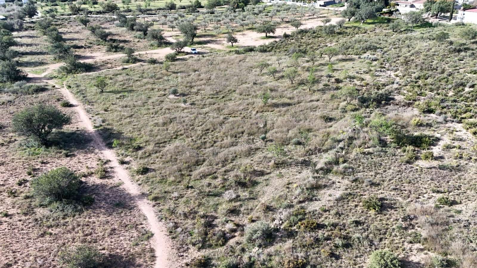 Grond te koop in Lliria - € 8.500 (Ref: 9695316)