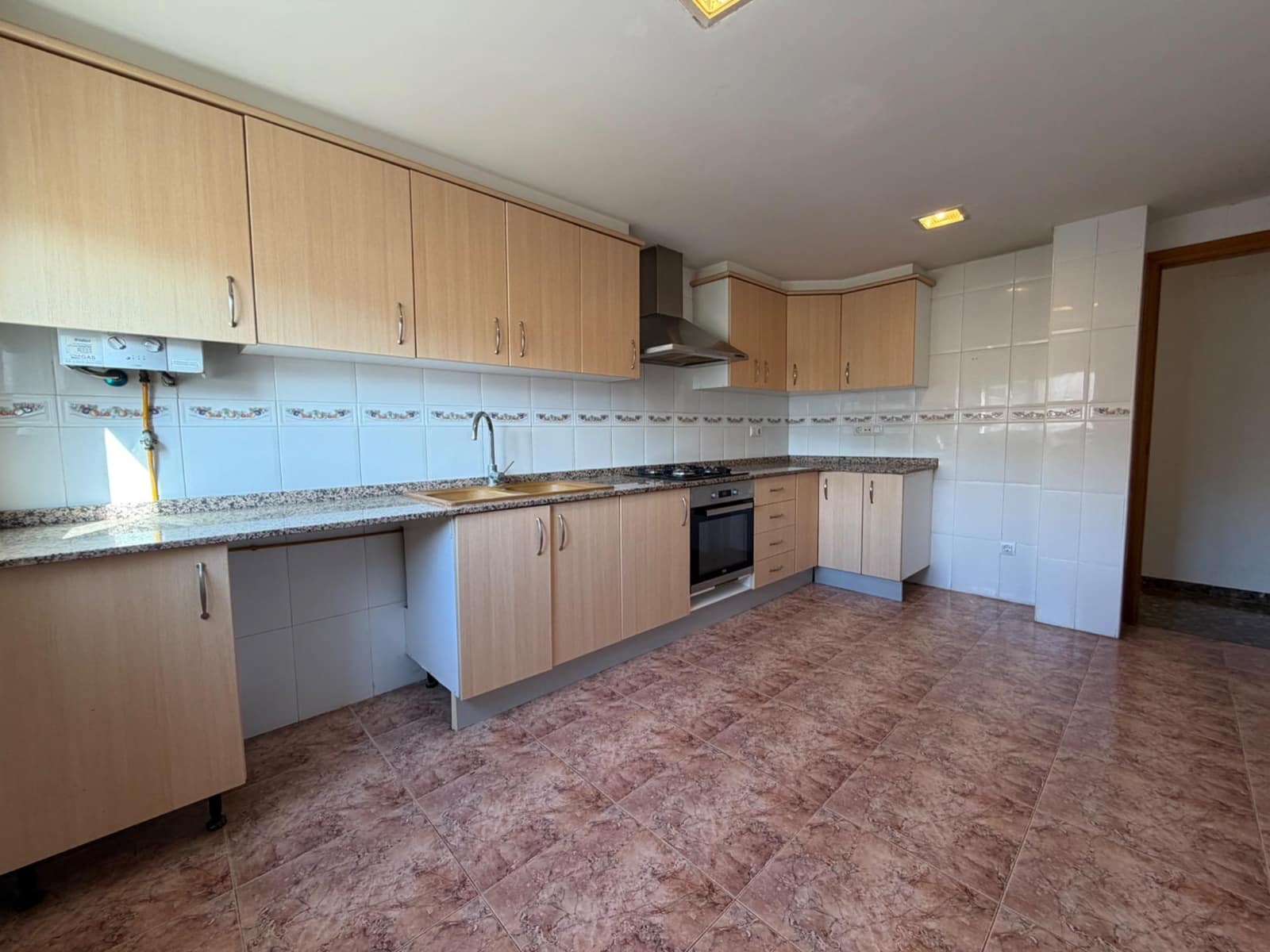 Piso de 3 habitaciones en Llíria en venta con garaje - 195.000 € (Ref: 9711952)