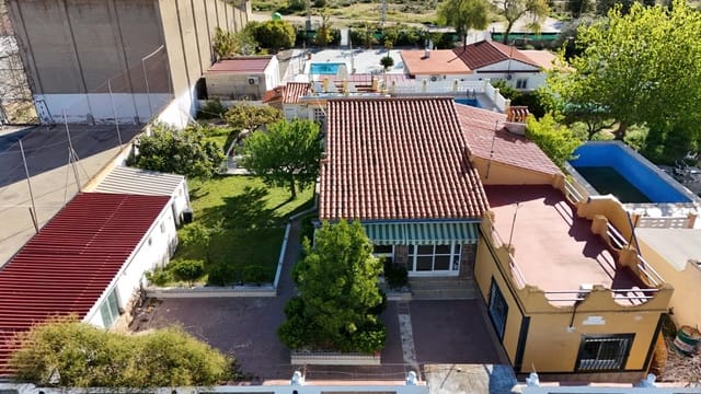 4 chambre Villa/Maison à vendre à Llíria avec piscine garage - 290 000 € (Ref: 9735578)