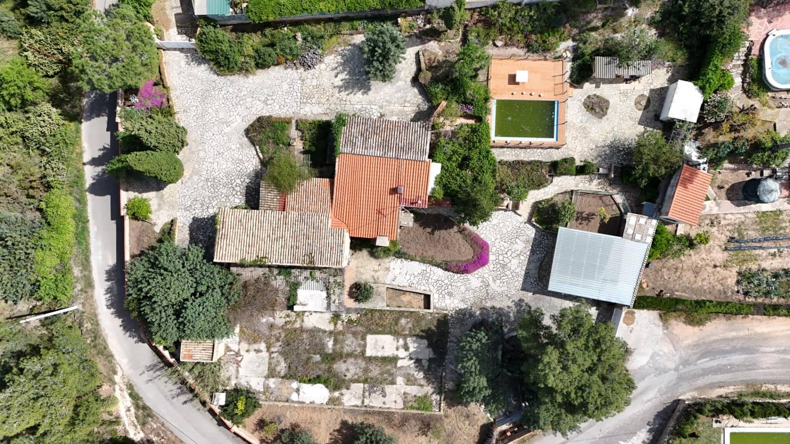 5 makuuhuone Huvila myytävänä paikassa Olocau mukana uima-altaan 
autotalli - 295 000 € (Ref: 9755654)