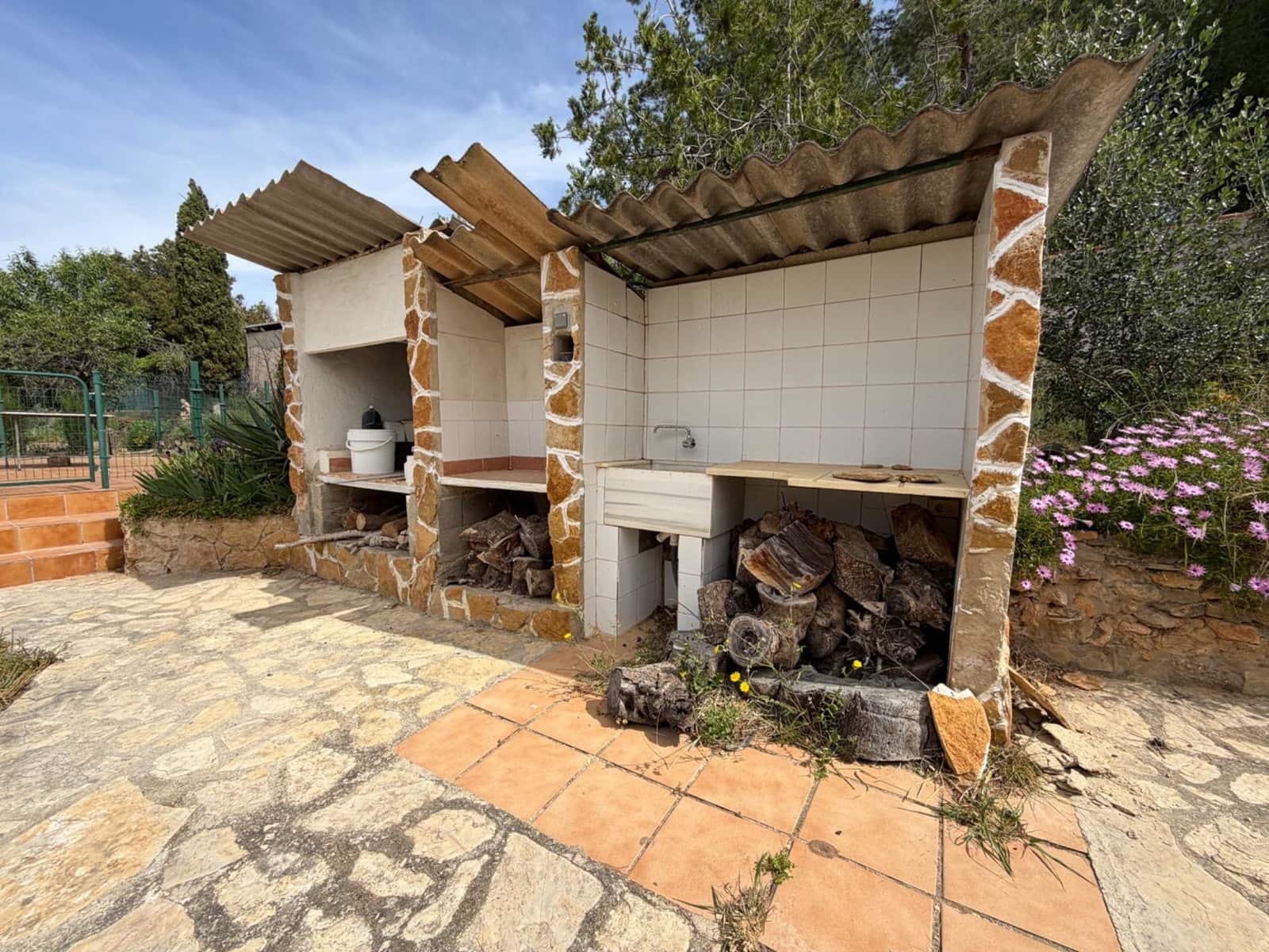 5 makuuhuone Huvila myytävänä paikassa Olocau mukana uima-altaan 
autotalli - 295 000 € (Ref: 9755654)