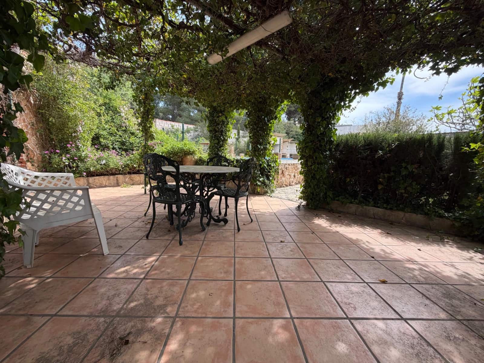 5 makuuhuone Huvila myytävänä paikassa Olocau mukana uima-altaan 
autotalli - 295 000 € (Ref: 9755654)