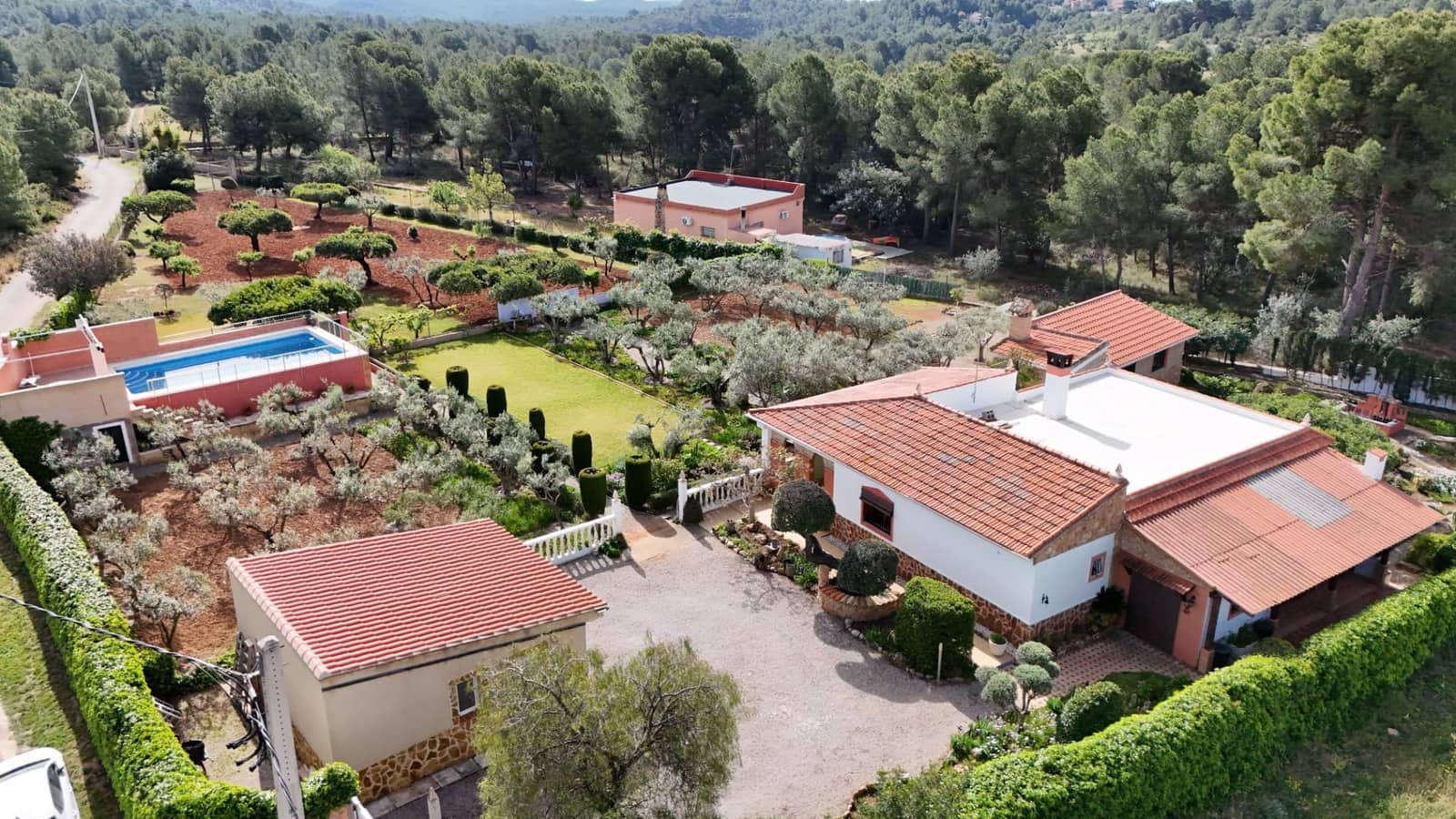 4 slaapkamer Villa te koop in Olocau met zwembad garage - € 389.000 (Ref: 9761966)