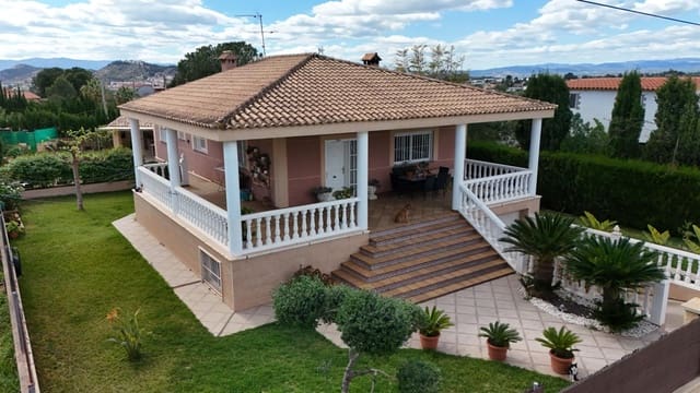 5 soverom Villa til salgs i Llíria med garasje - € 370 000 (Ref: 9773050)