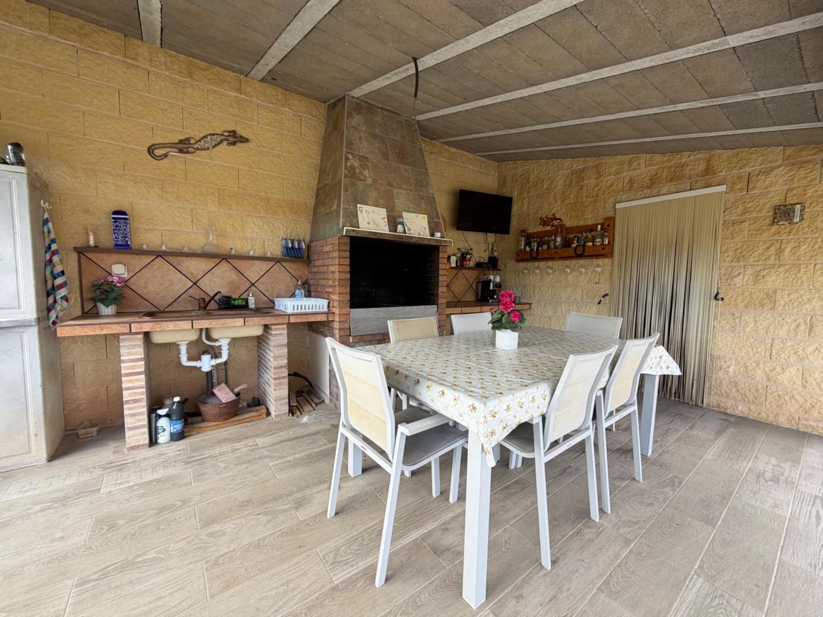 5 soverom Villa til salgs i Lliria med garasje - € 370 000 (Ref: 9773050)