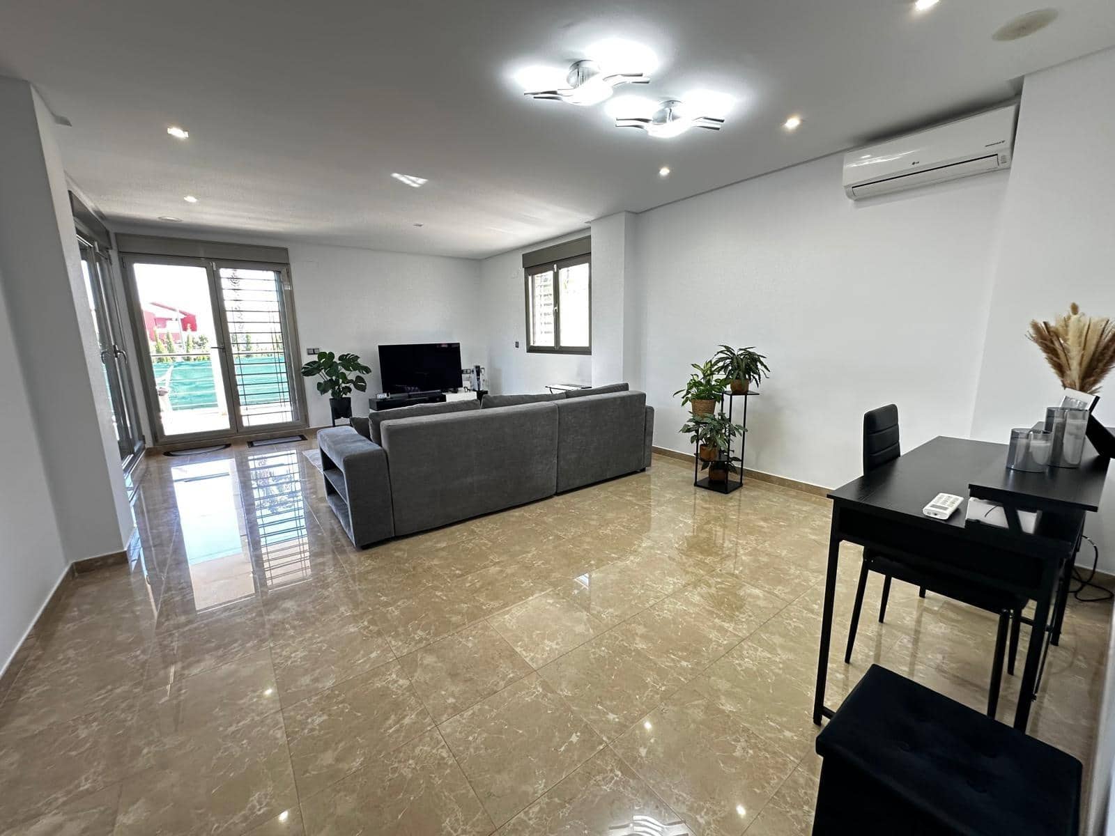 4 sovrum Villa till salu i Lliria med pool - 477 000 € (Ref: 9773052)