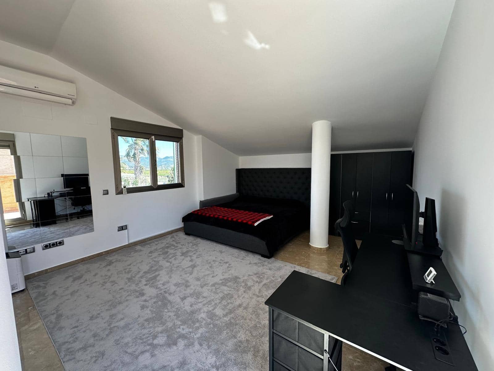 4 sovrum Villa till salu i Lliria med pool - 477 000 € (Ref: 9773052)