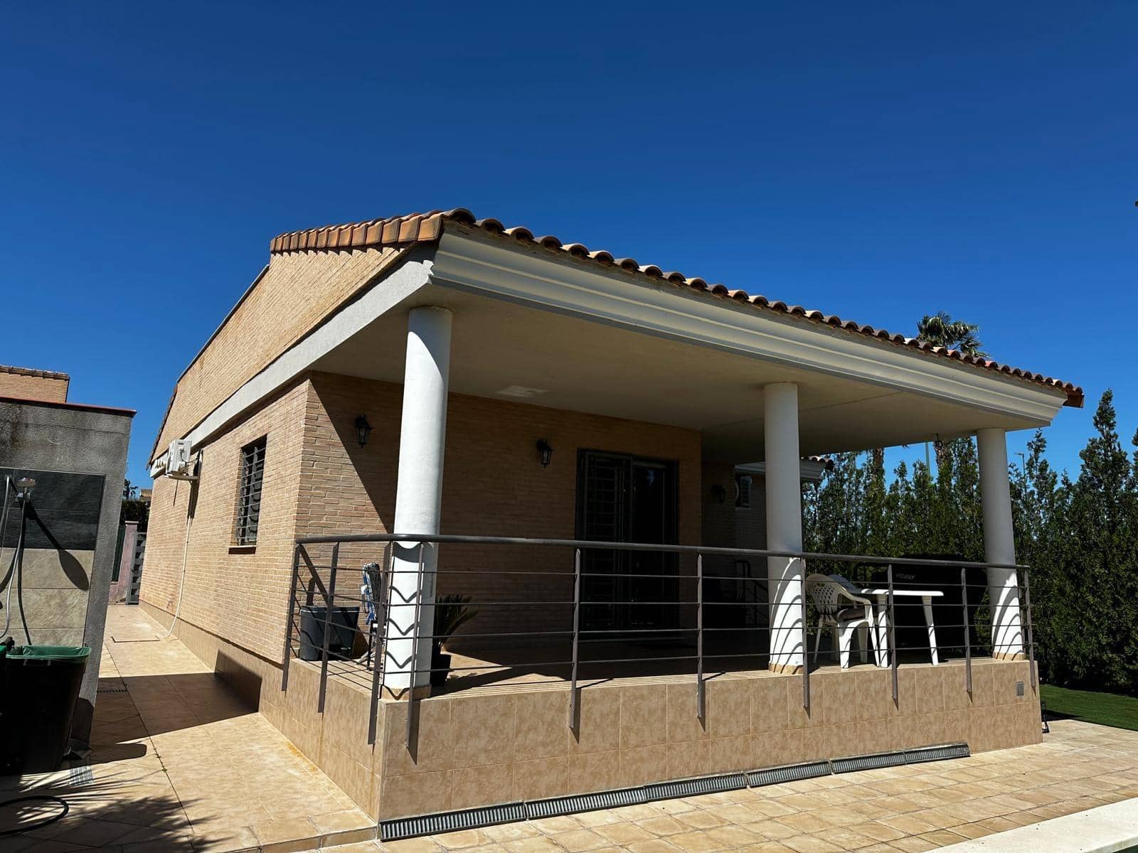 4 sovrum Villa till salu i Lliria med pool - 477 000 € (Ref: 9773052)