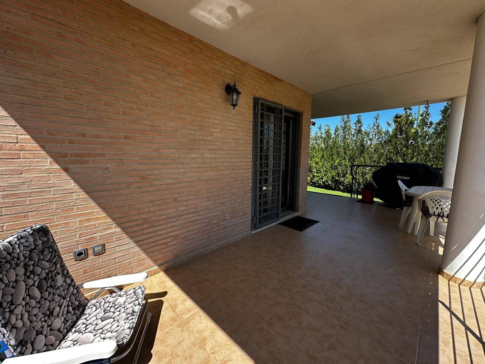 4 sovrum Villa till salu i Lliria med pool - 477 000 € (Ref: 9773052)