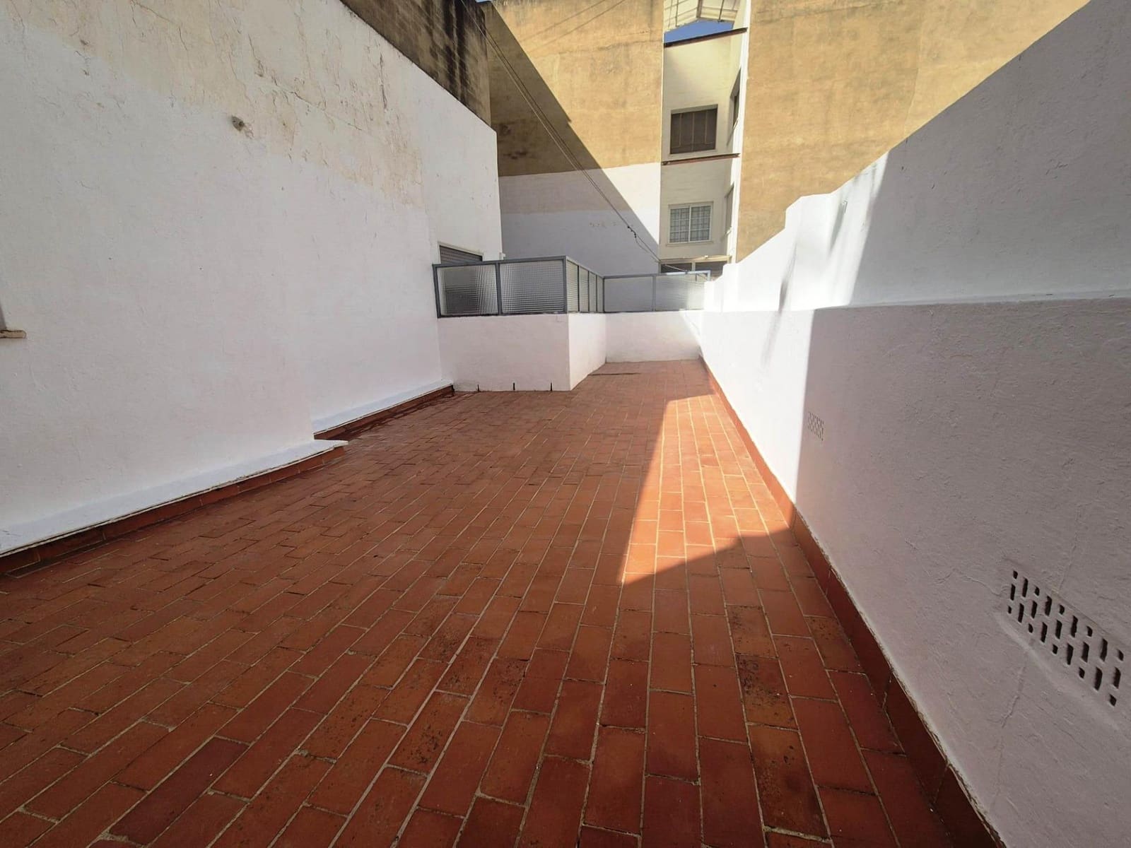 4 sypialnia Mieszkanie na sprzedaż w Lliria - 175 000 € (Ref: 9778104)