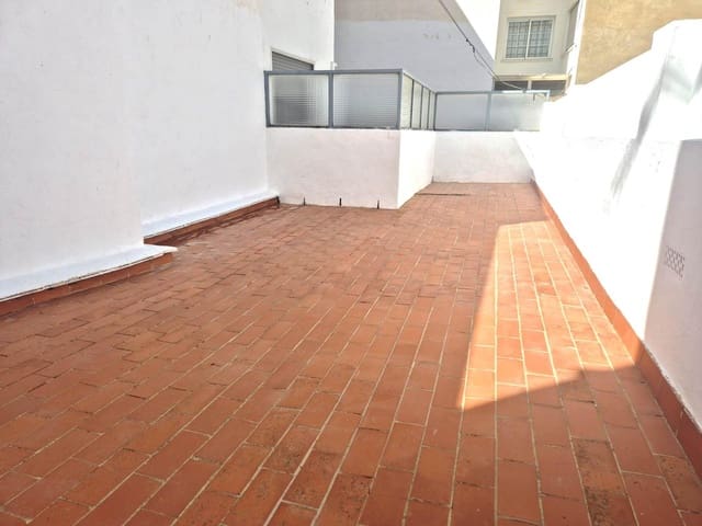 4 sypialnia Mieszkanie na sprzedaż w Llíria - 175 000 € (Ref: 9778104)