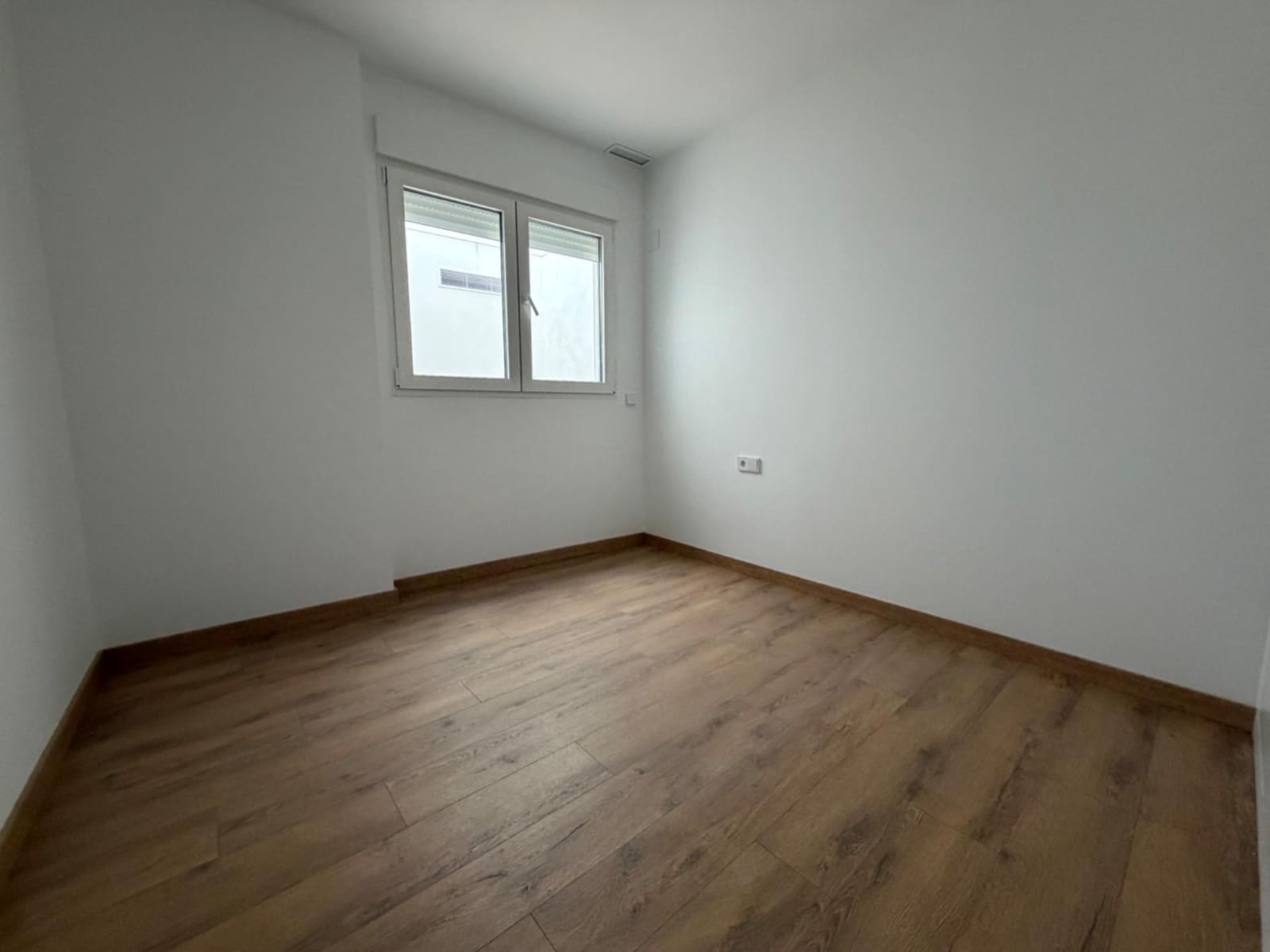 3 soveværelse Lejlighed til leje i L'Eliana med garage - € 1.300 (Ref: 9778105)