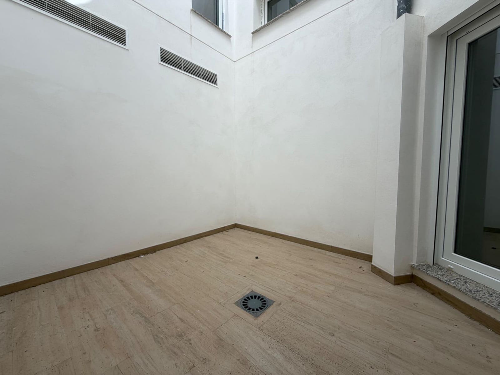 3 soveværelse Lejlighed til leje i L'Eliana med garage - € 1.300 (Ref: 9778105)