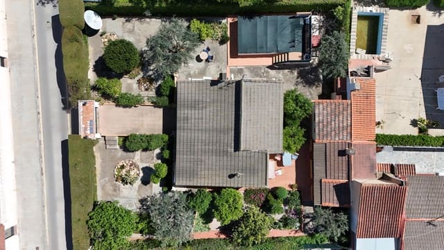 5 makuuhuone Huvila myytävänä paikassa Llíria mukana uima-altaan - 240 000 € (Ref: 9791044)