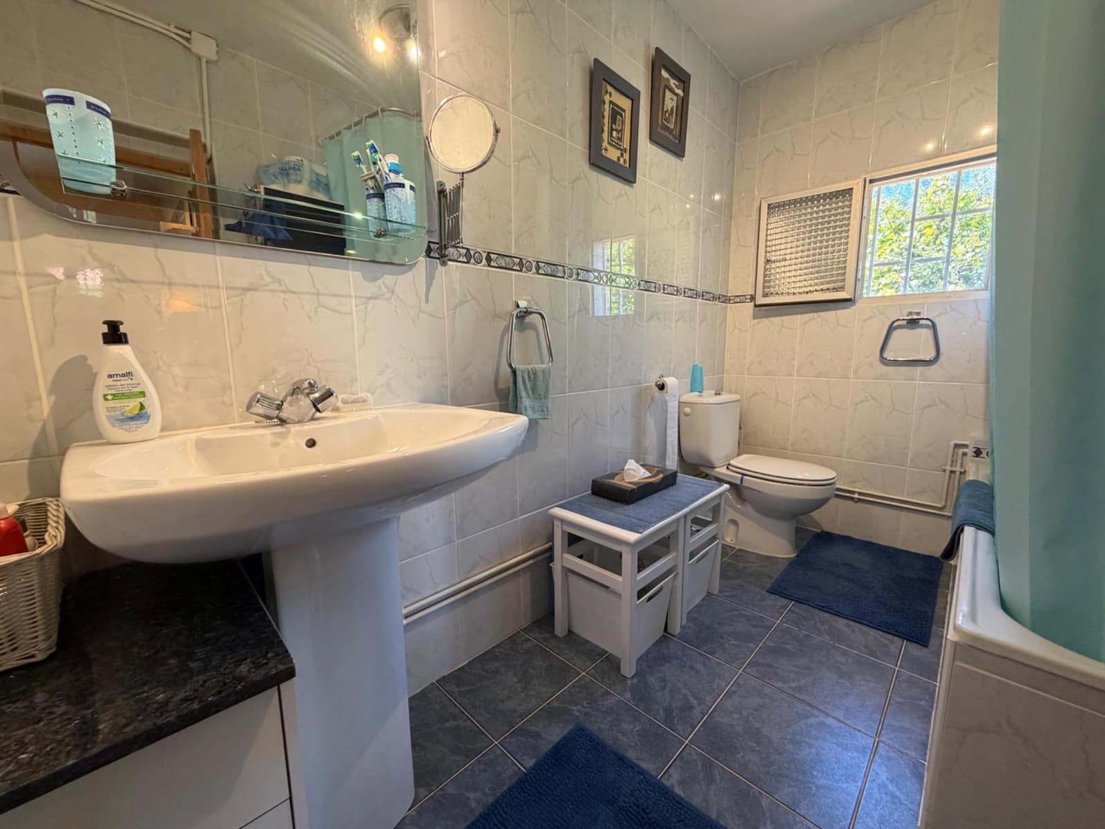 5 makuuhuone Huvila myytävänä paikassa Lliria mukana uima-altaan - 240 000 € (Ref: 9791044)