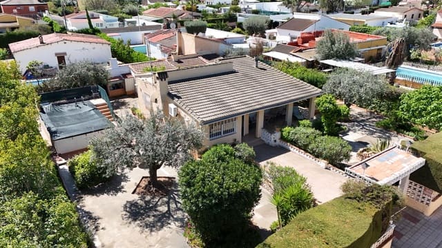 5 makuuhuone Huvila myytävänä paikassa Llíria mukana uima-altaan - 240 000 € (Ref: 9791044)