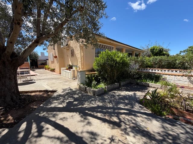 5 makuuhuone Huvila myytävänä paikassa Llíria mukana uima-altaan - 240 000 € (Ref: 9791044)