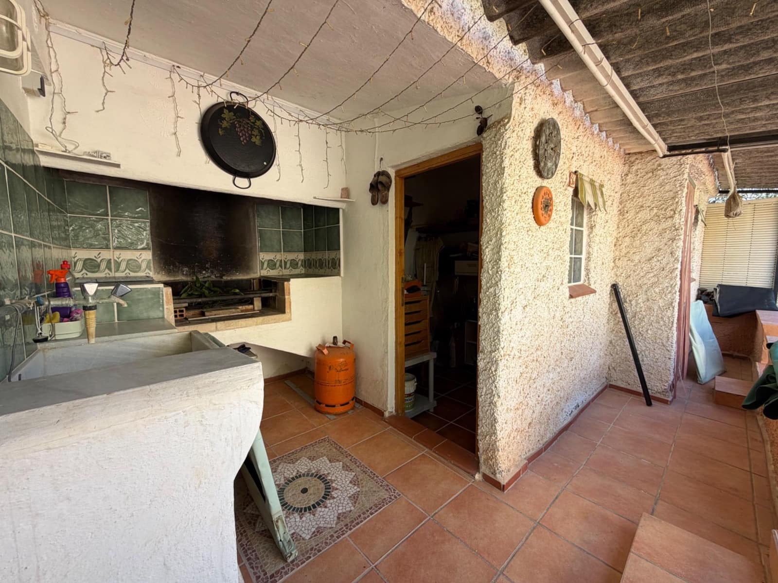 5 makuuhuone Huvila myytävänä paikassa Lliria mukana uima-altaan - 240 000 € (Ref: 9791044)