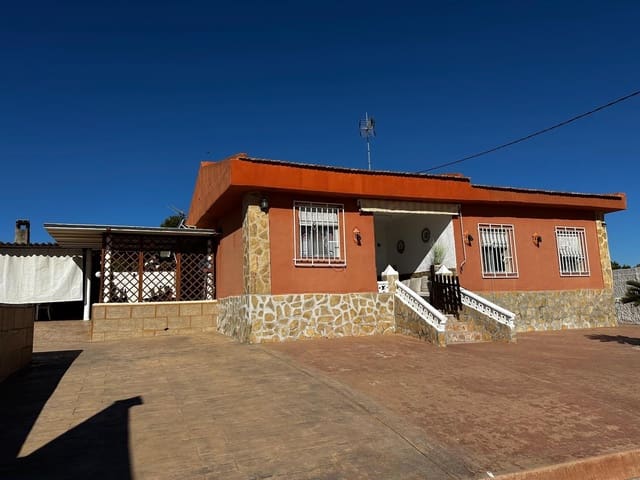 4 sypialnia Willa na sprzedaż w Vilamarxant / Villamarchante z basenem - 249 900 € (Ref: 9794607)