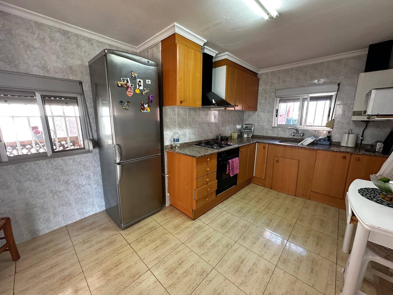 4 makuuhuone Huvila myytävänä paikassa Vilamarxant / Villamarchante mukana uima-altaan - 249 900 € (Ref: 9794607)