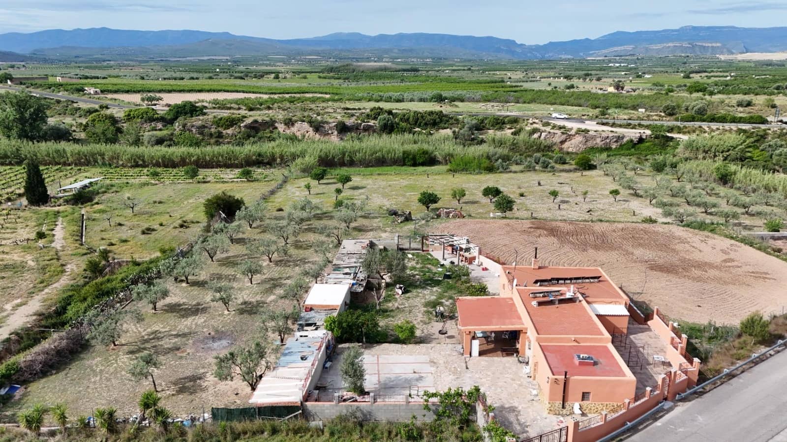 4 camera da letto Villa in vendita in Villar del Arzobispo - 150.000 € (Rif: 9811568)