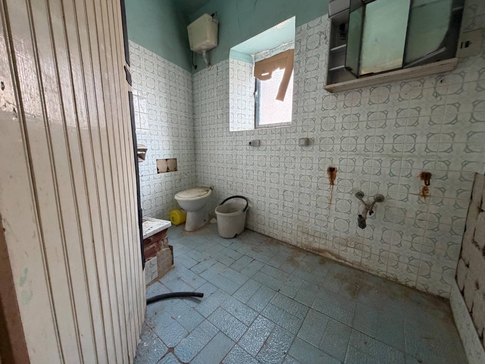 5 slaapkamer Huis te koop in Lliria - € 130.000 (Ref: 9815840)