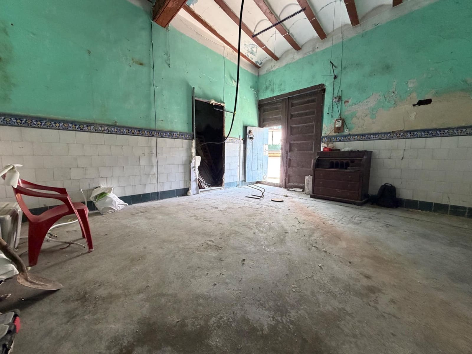 5 slaapkamer Huis te koop in Lliria - € 130.000 (Ref: 9815840)