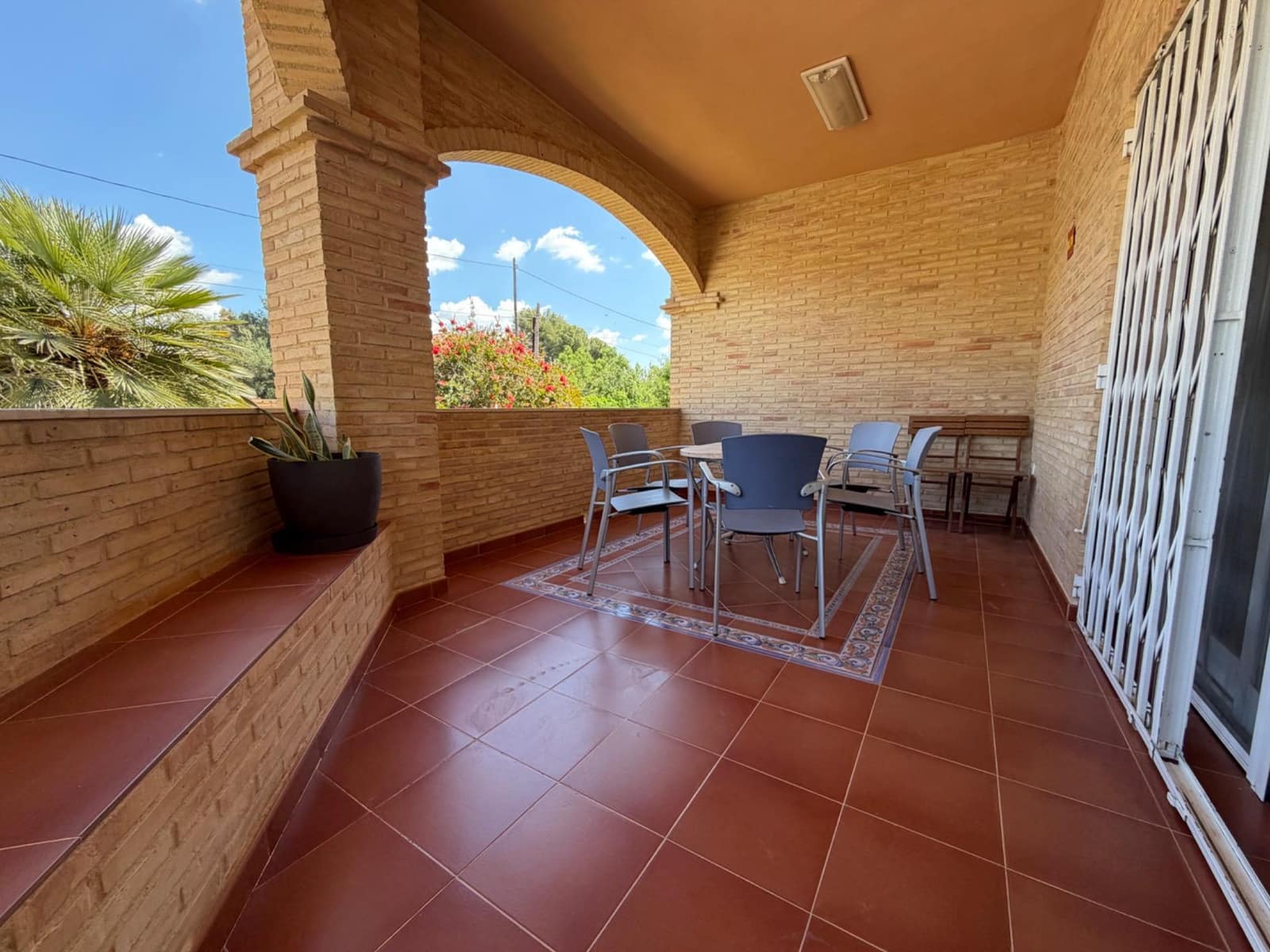 5 Zimmer Villa zu verkaufen in Lliria mit Pool Garage - 470.000 € (Ref: 9820491)