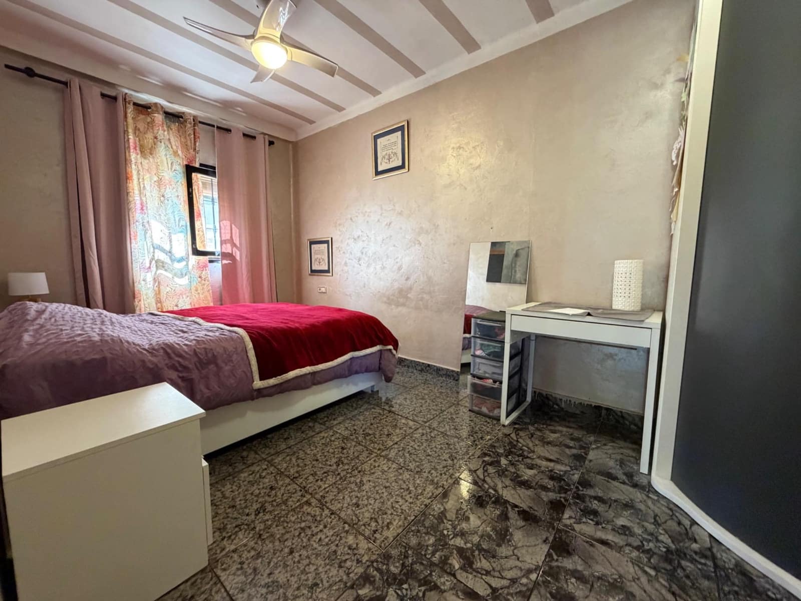 6 bedroom Villa for sale in Vilamarxant / Villamarchante with pool - € 289,000 (Ref: 9820492)